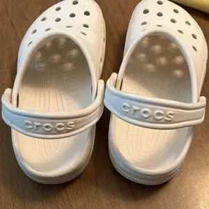 CROCS | Shoes | Crocs White Sandals With Ventilation And  display picture 1